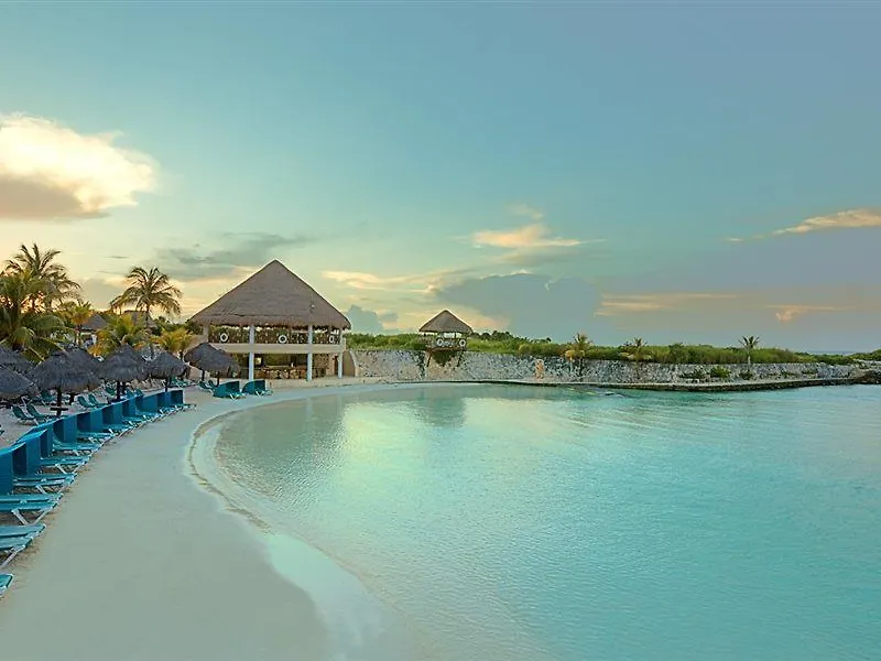 Occidental Grand Xcaret All Inclusive Hotel Los Dos Compadres Semesteranläggning (resort)