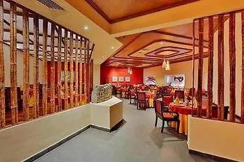 ***** Üdülőközpont Occidental Grand Xcaret All Inclusive Hotel Los Dos Compadres Mexikó