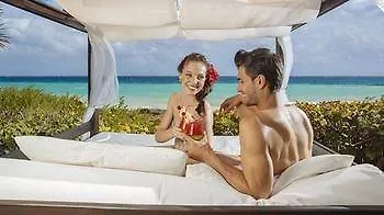 Üdülőközpont Occidental Grand Xcaret All Inclusive Hotel Los Dos Compadres