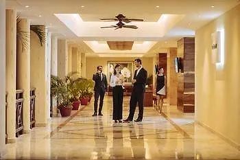 ***** Üdülőközpont Occidental Grand Xcaret All Inclusive Hotel Los Dos Compadres Mexikó